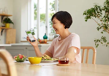 FreeStyleリブレのデジタルヘルスツール（FreeStyleリブレLink、リブレLinkUp、リブレView）提供を通じて、より良い糖尿病治療をサポートします。