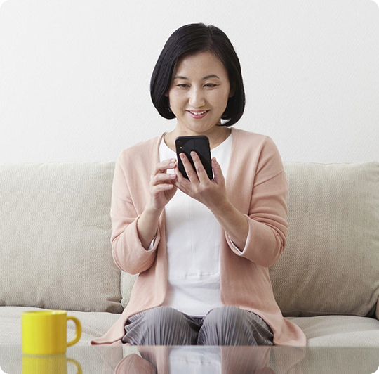 リブレLinkUpは患者さんのグルコース値や傾向を家族や介助者が確認できるスマートフォンアプリです