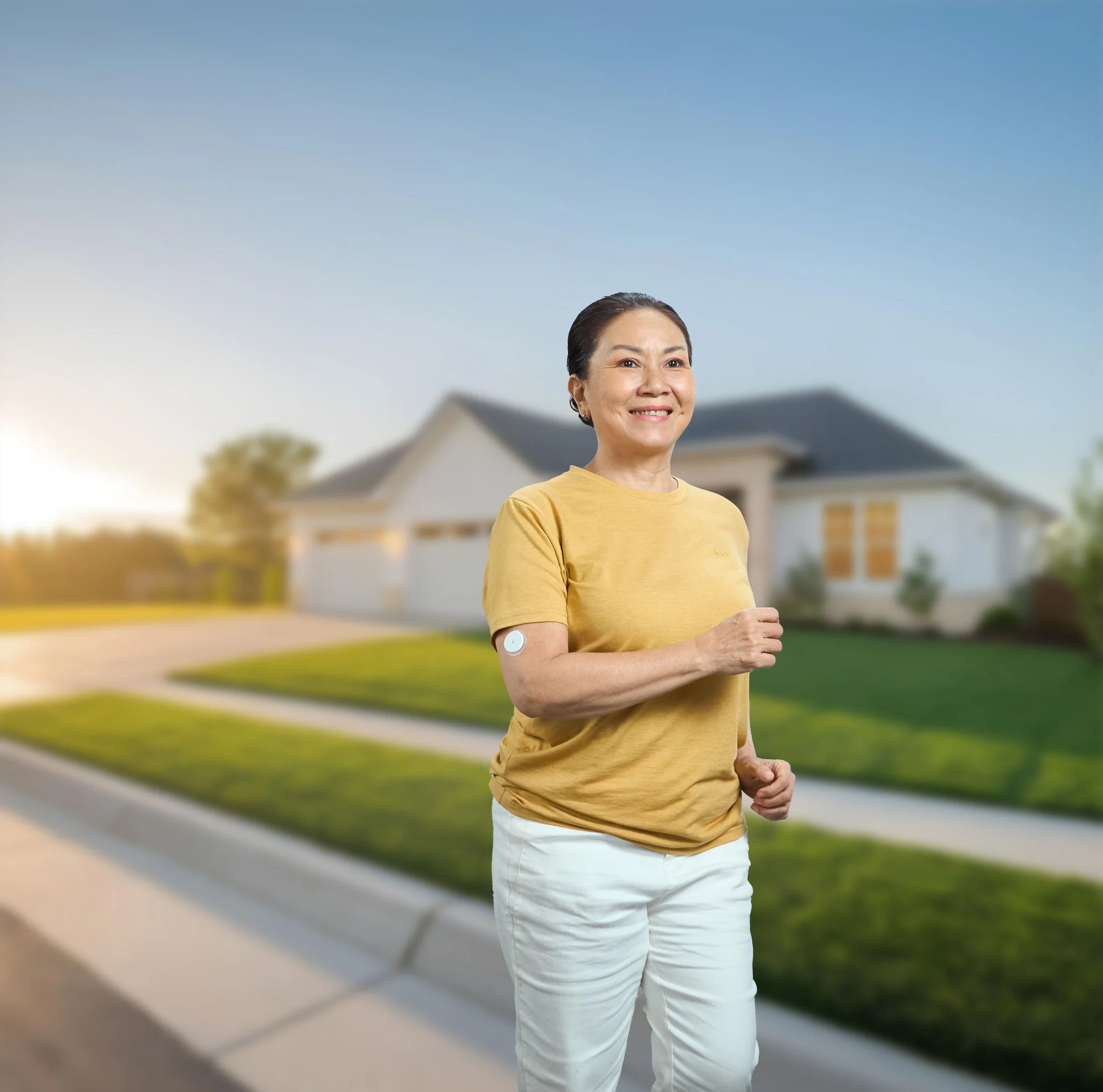 Mother and daughter viewing FreeStye Libre data together
