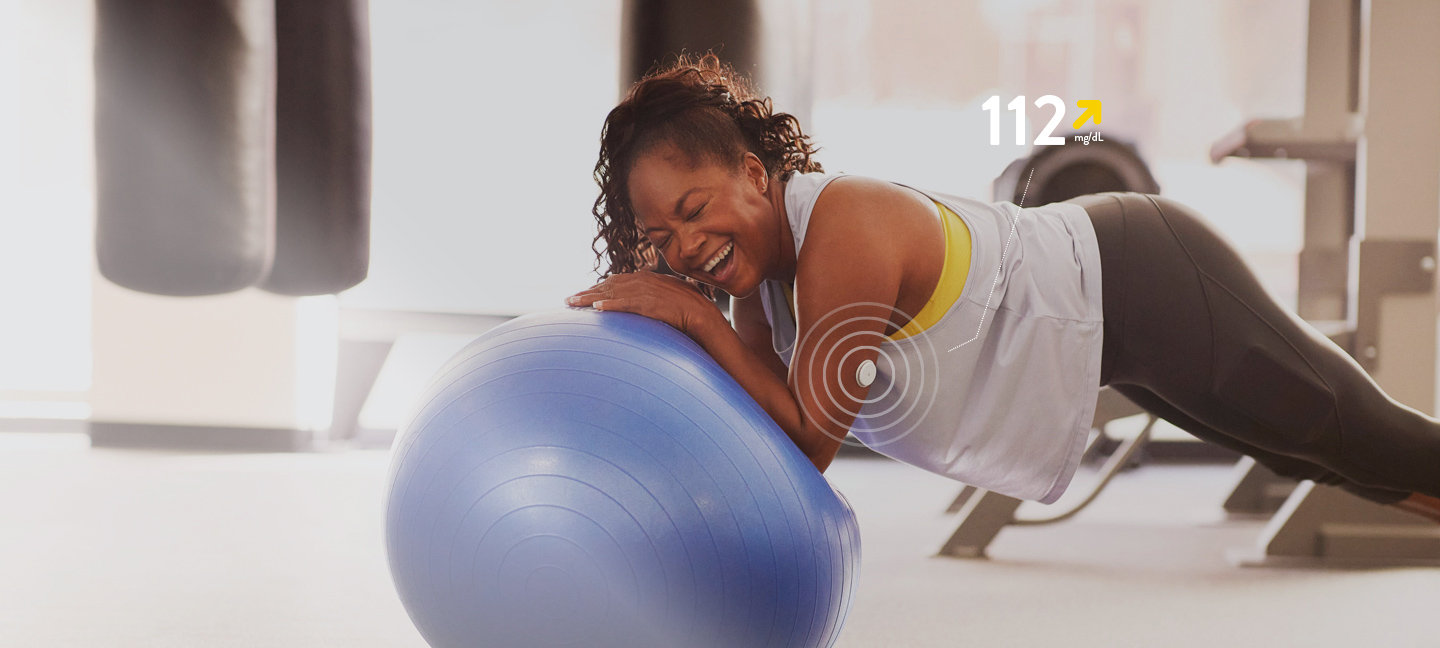 Mujer realizando actividad fisica