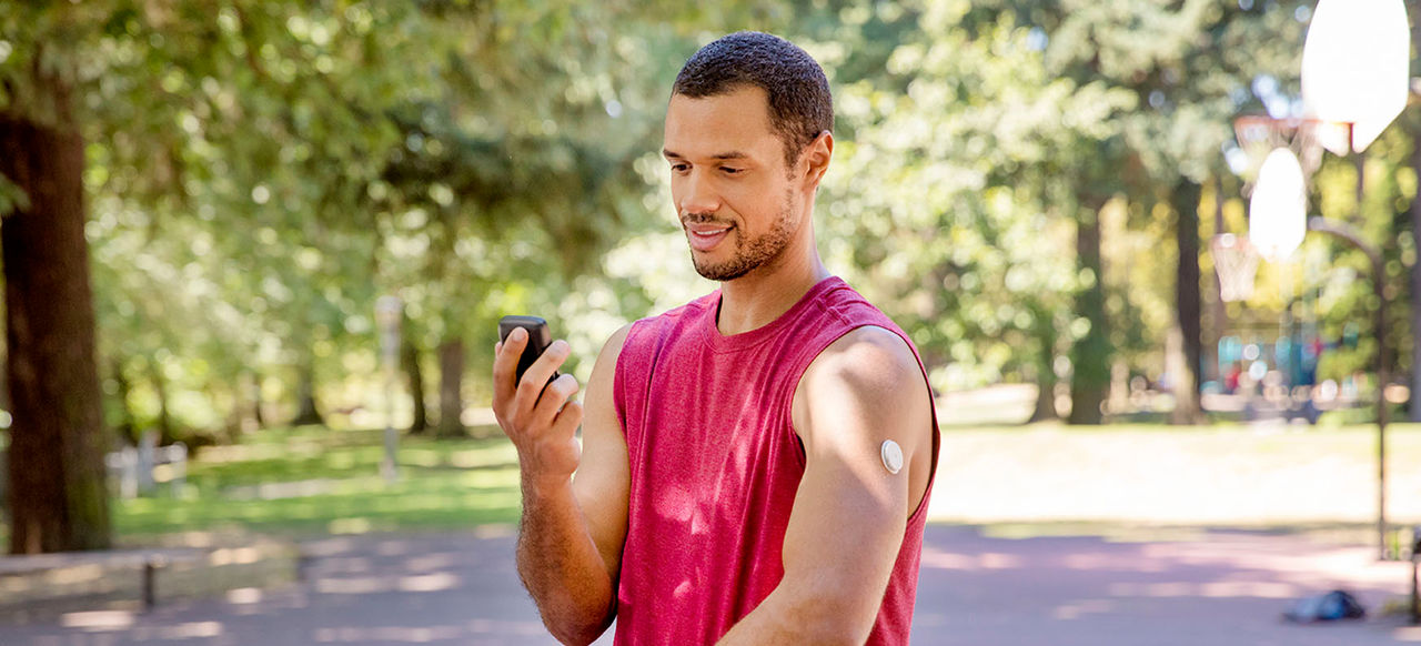 Glucose monitoring machine