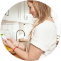 Woman using FreeStyle Libre app