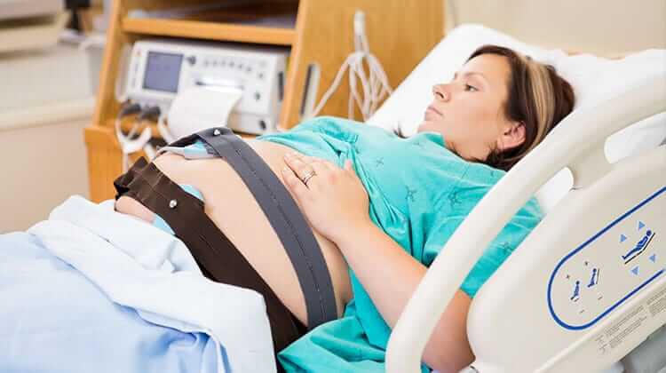 Cukrzyca ciążowa – charakterystyka, powikłania i sposoby leczenia